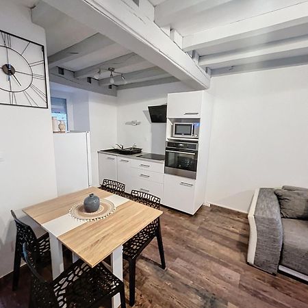 Appartement Au Centre-Ville 쇼몽 외부 사진